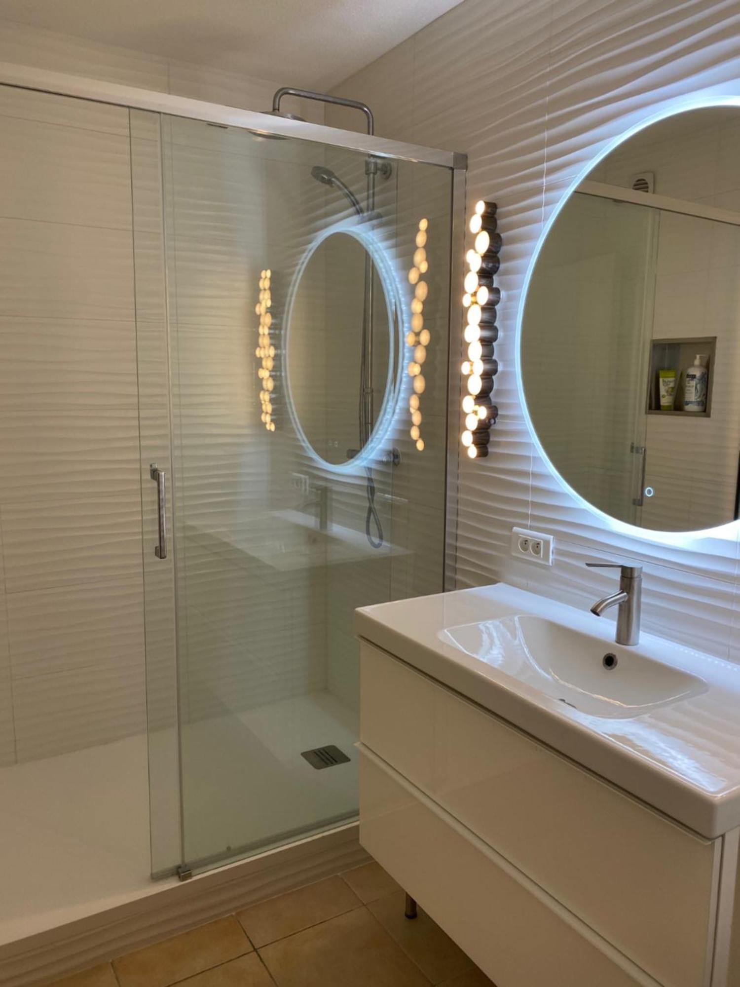 Appartement Les Cigales Rez De Jardin A 10Mn Des Plus Belles Plages Hyères Екстериор снимка